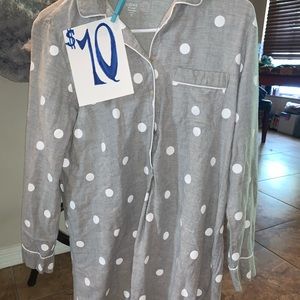 S nursing/ maternity night gown.